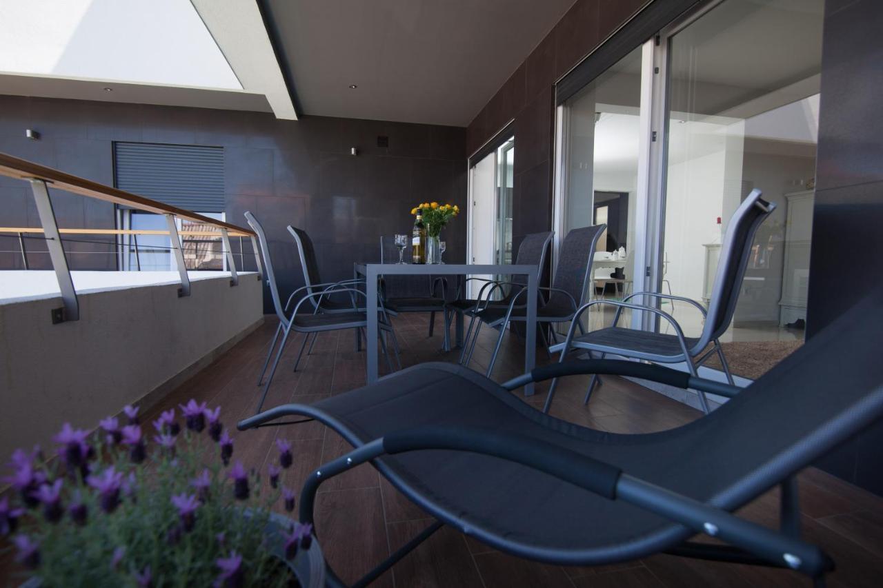 Basic Mansion + Hotell Šibenik Eksteriør bilde