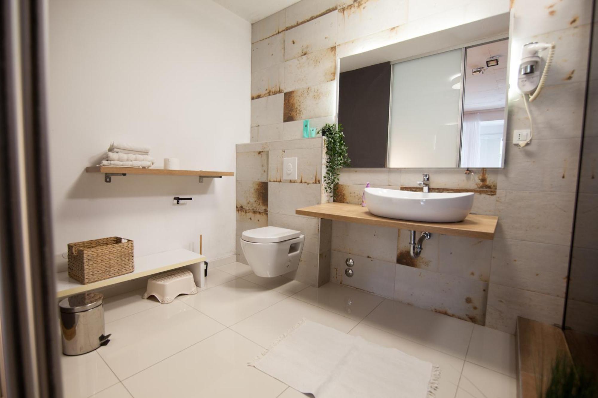 Basic Mansion + Hotell Šibenik Eksteriør bilde
