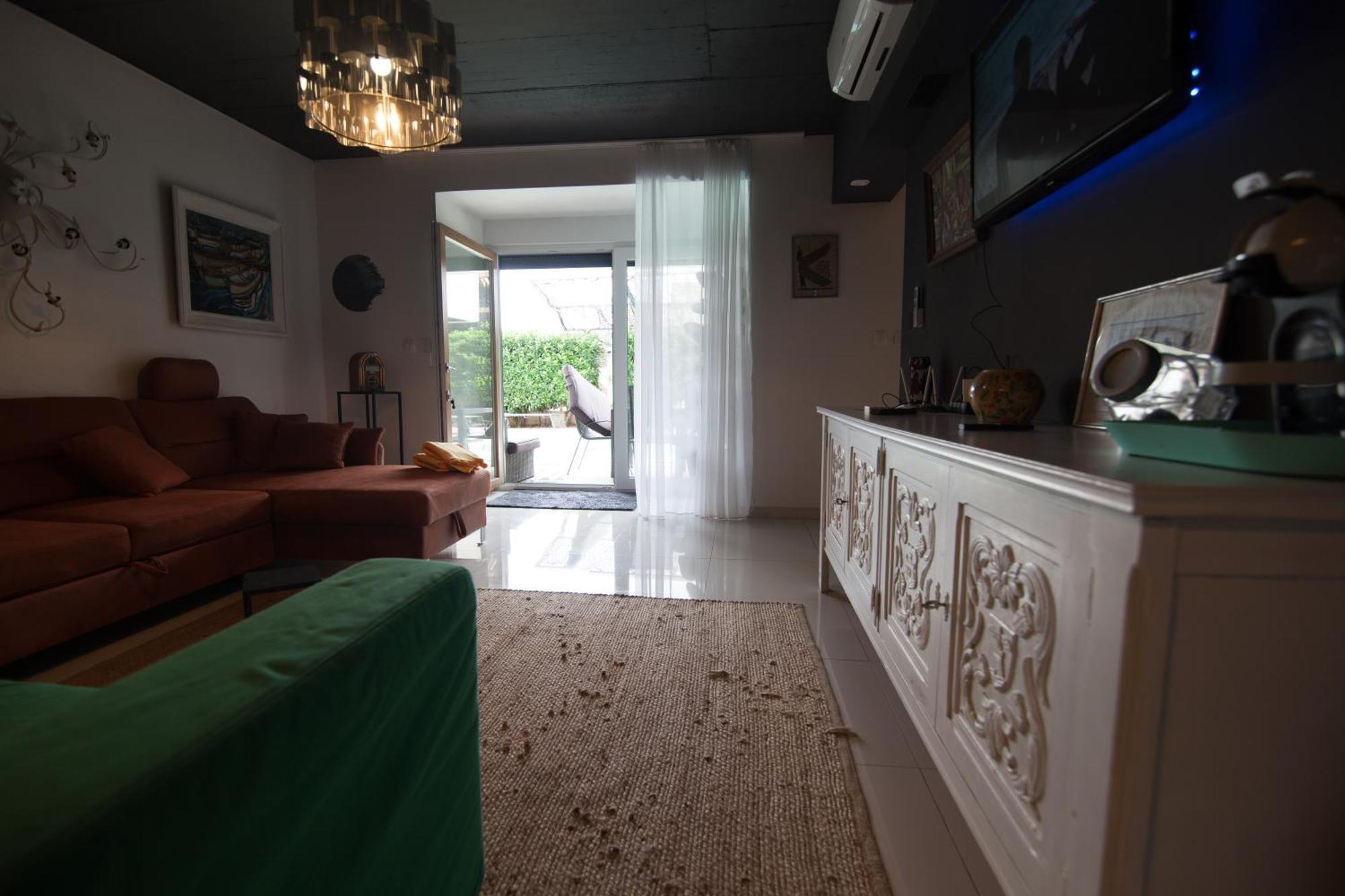 Basic Mansion + Hotell Šibenik Eksteriør bilde