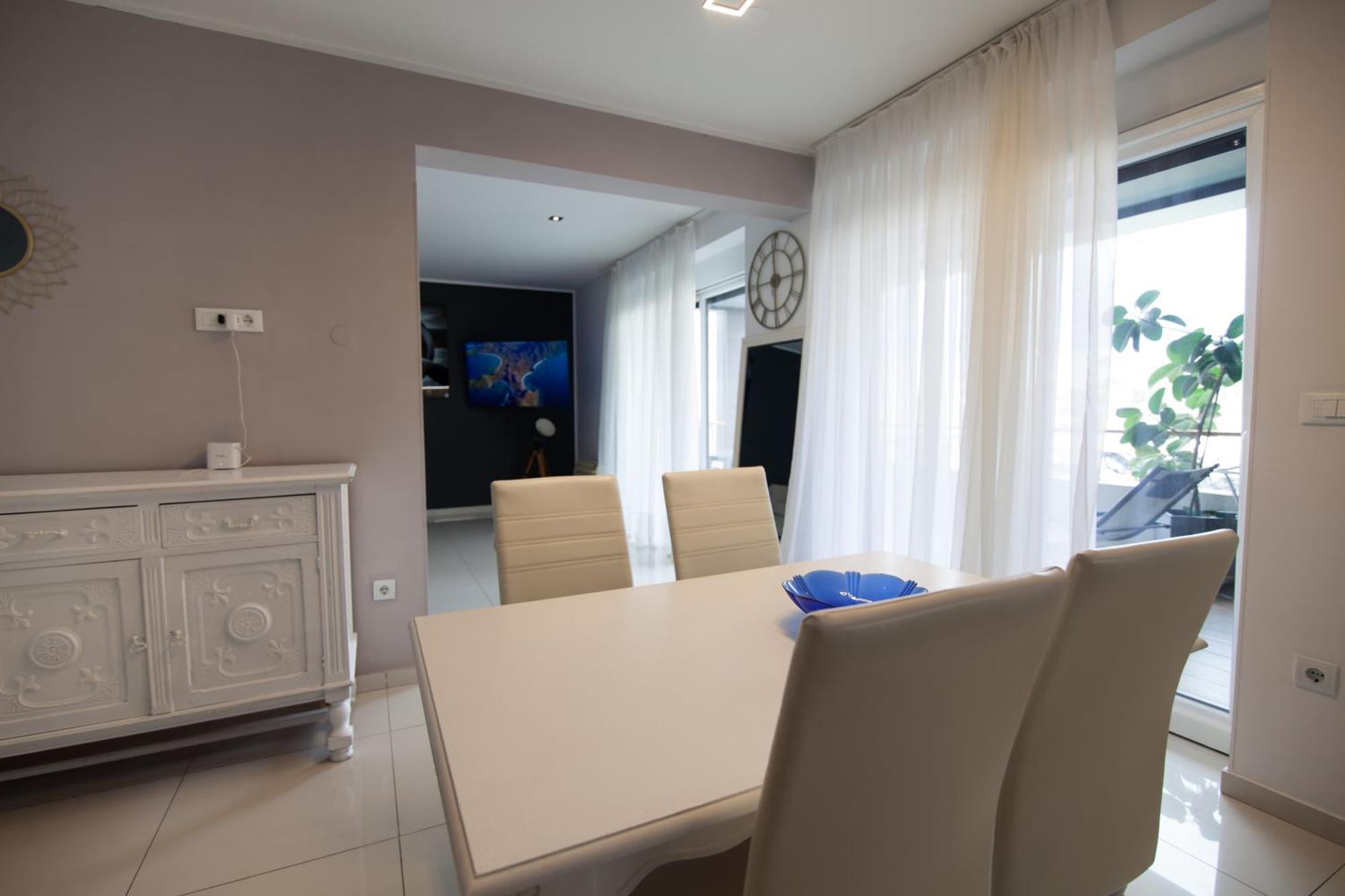 Basic Mansion + Hotell Šibenik Eksteriør bilde