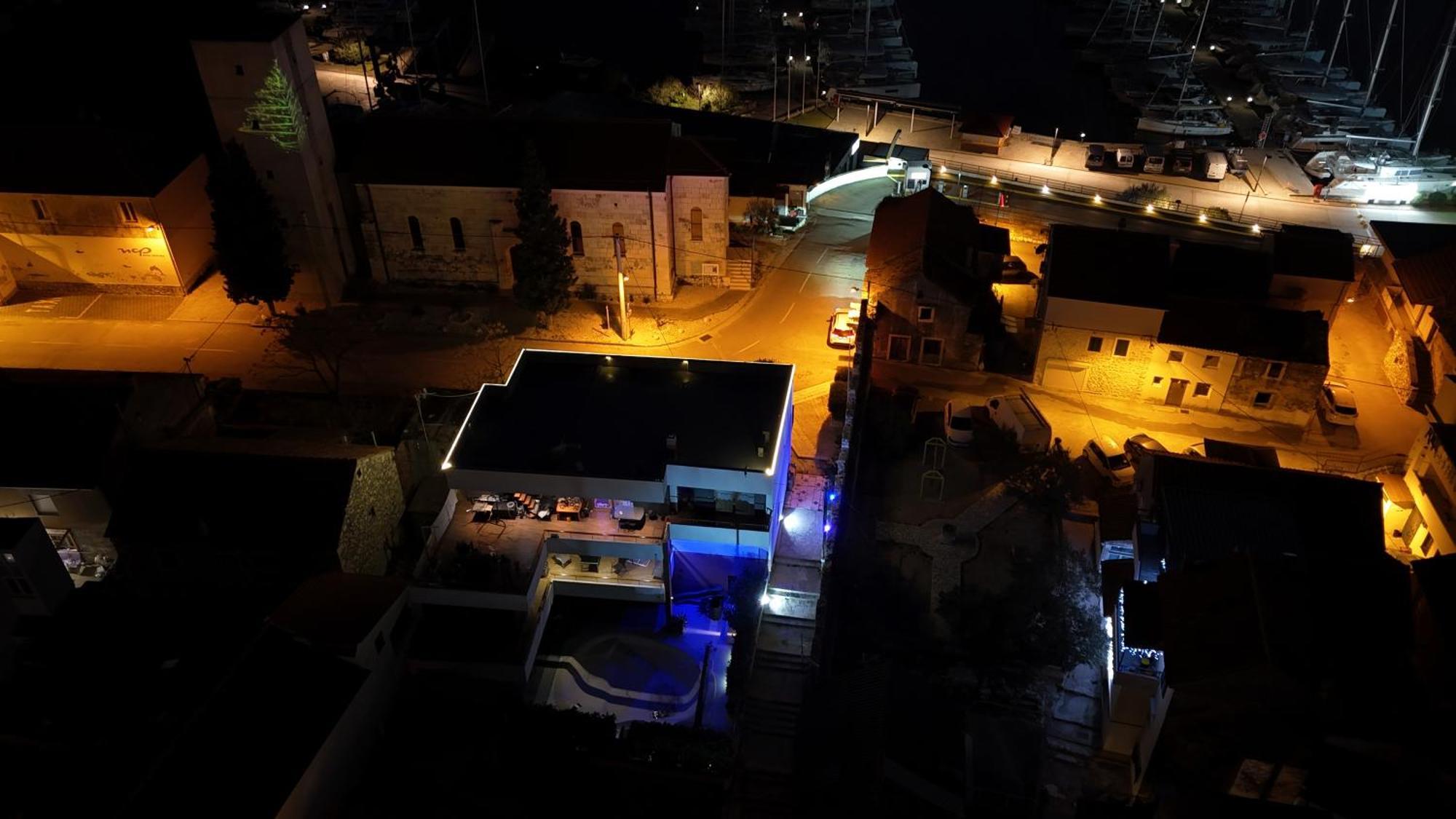 Basic Mansion + Hotell Šibenik Eksteriør bilde